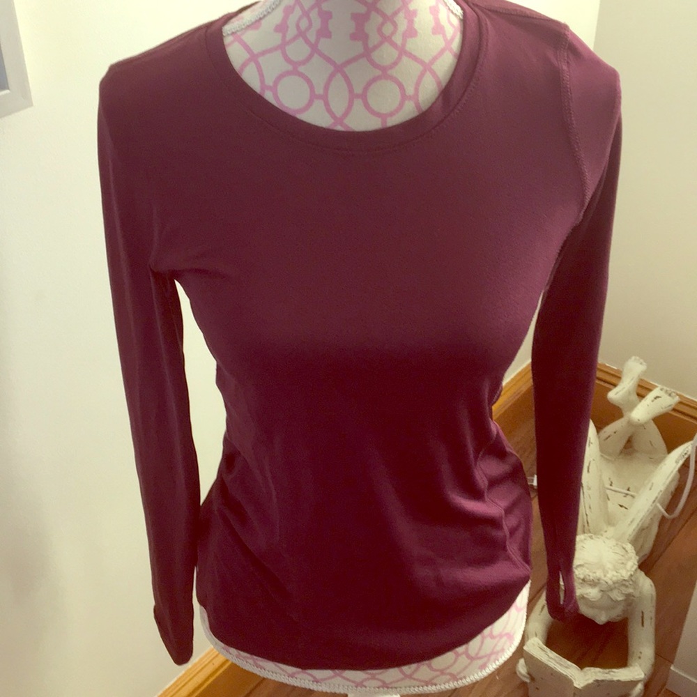 Long sleeve workout shirt